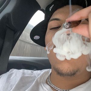 Meet your Posher, Larry